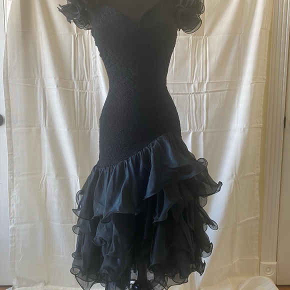 Preowned black ruffled layered dance outfit size 2-4 - Picture 2 of 11